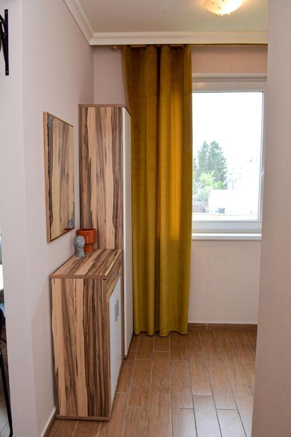 Unicum Apartman Hajduszoboszlo Exterior photo